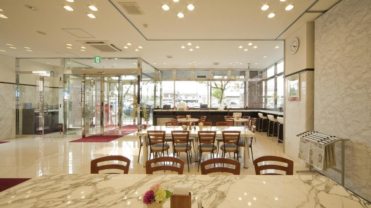 Toyoko Inn Kakegawa Eki Shinkansen Minami Guchi Exterior foto